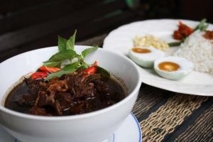 Nasi Rawon indonesia