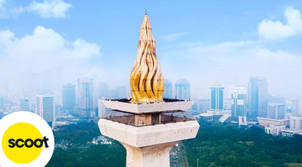 thap-monas-ve-may-bay-di-jakarta-gia-re