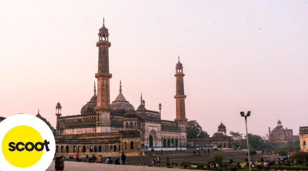 ve-may-bay-di-lucknow-gia-re